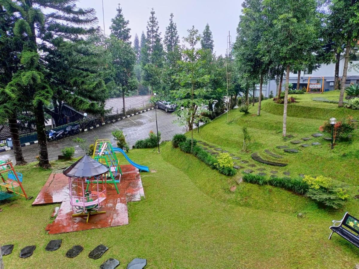 Alfa Resort Hotel And Conference Puncak Exterior foto
