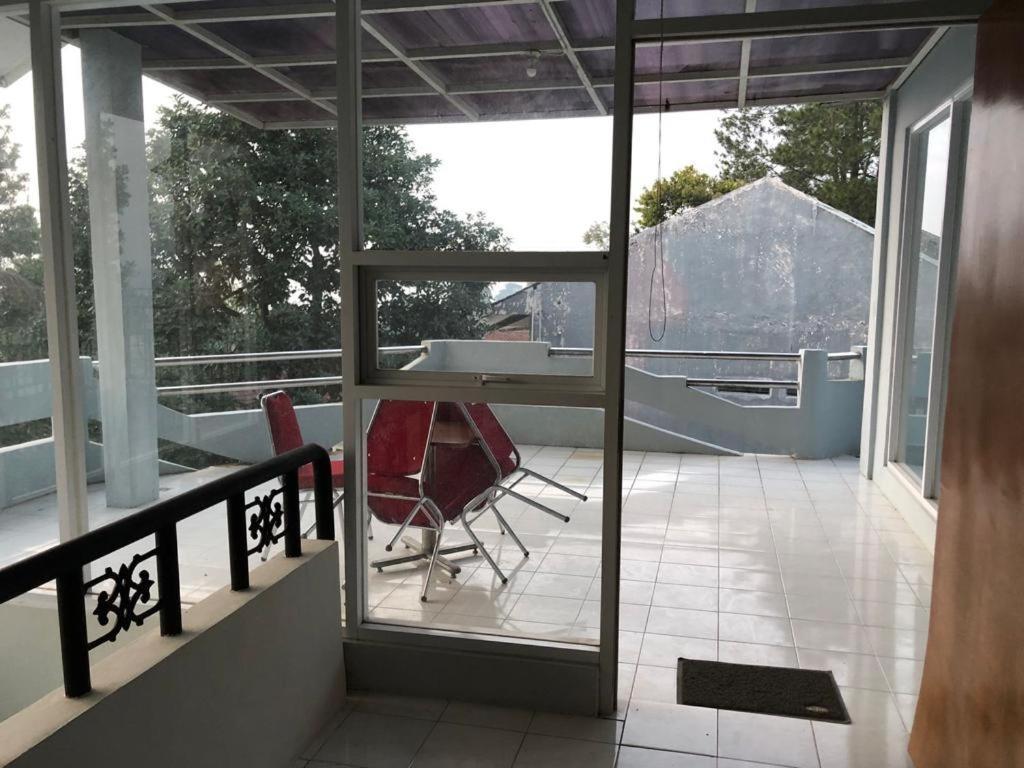 Alfa Resort Hotel And Conference Puncak Exterior foto