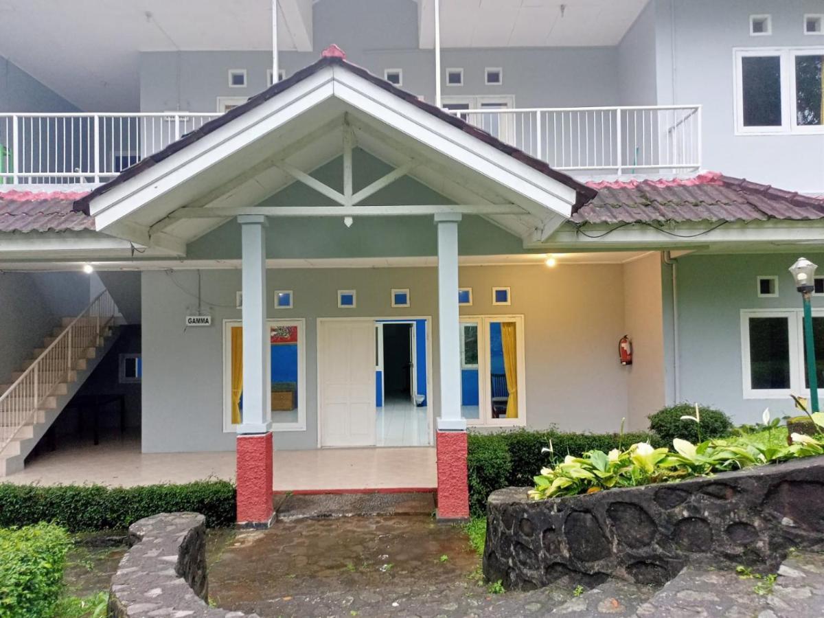 Alfa Resort Hotel And Conference Puncak Exterior foto